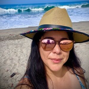 Meet your Posher, Bibiana